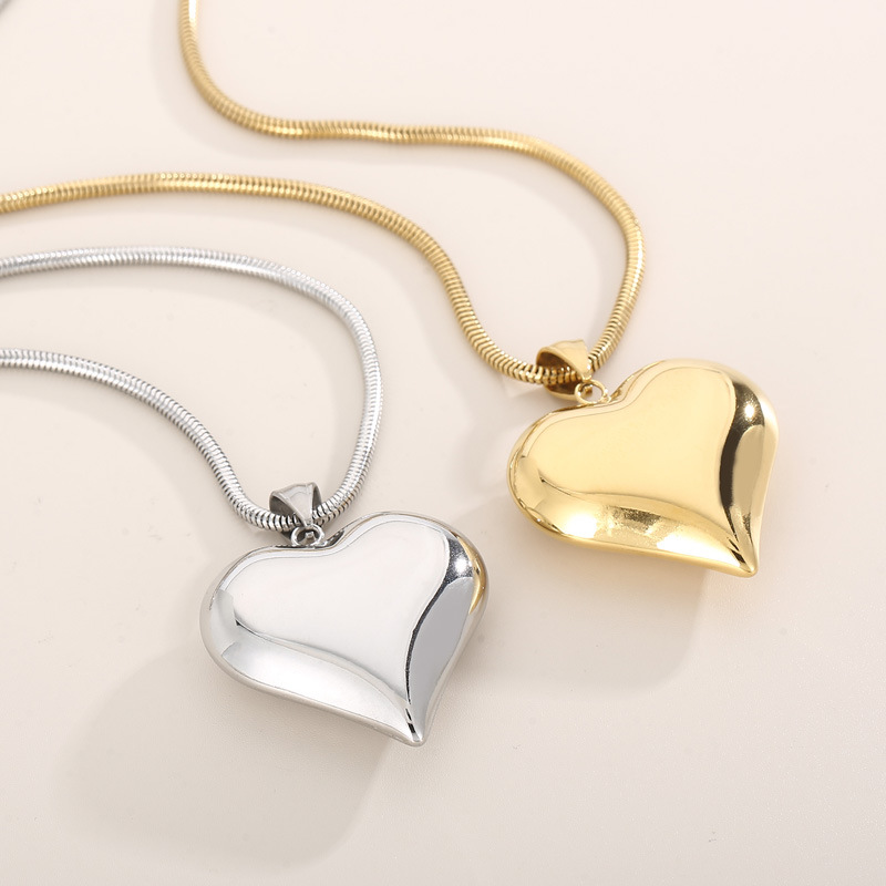 Gran Corazón - Romantic Love Necklace