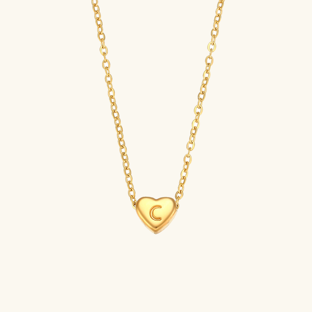 Corazón - Gold Initial Necklace