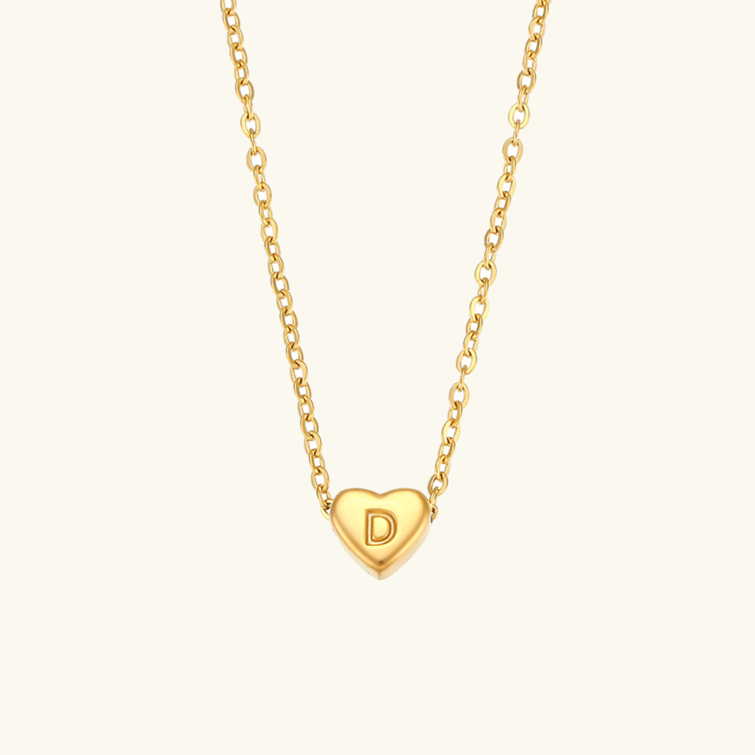 Corazón - Gold Initial Necklace