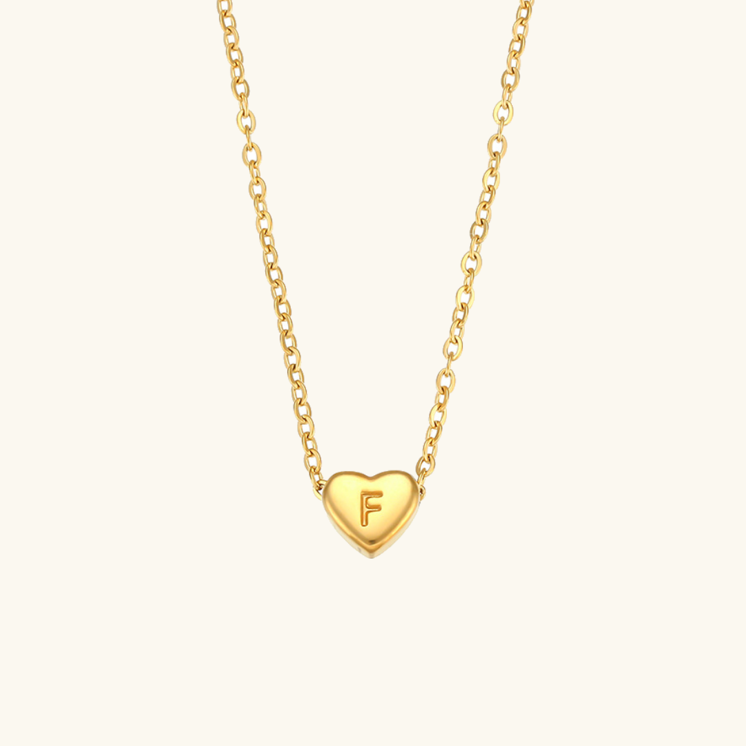 Corazón - Gold Initial Necklace