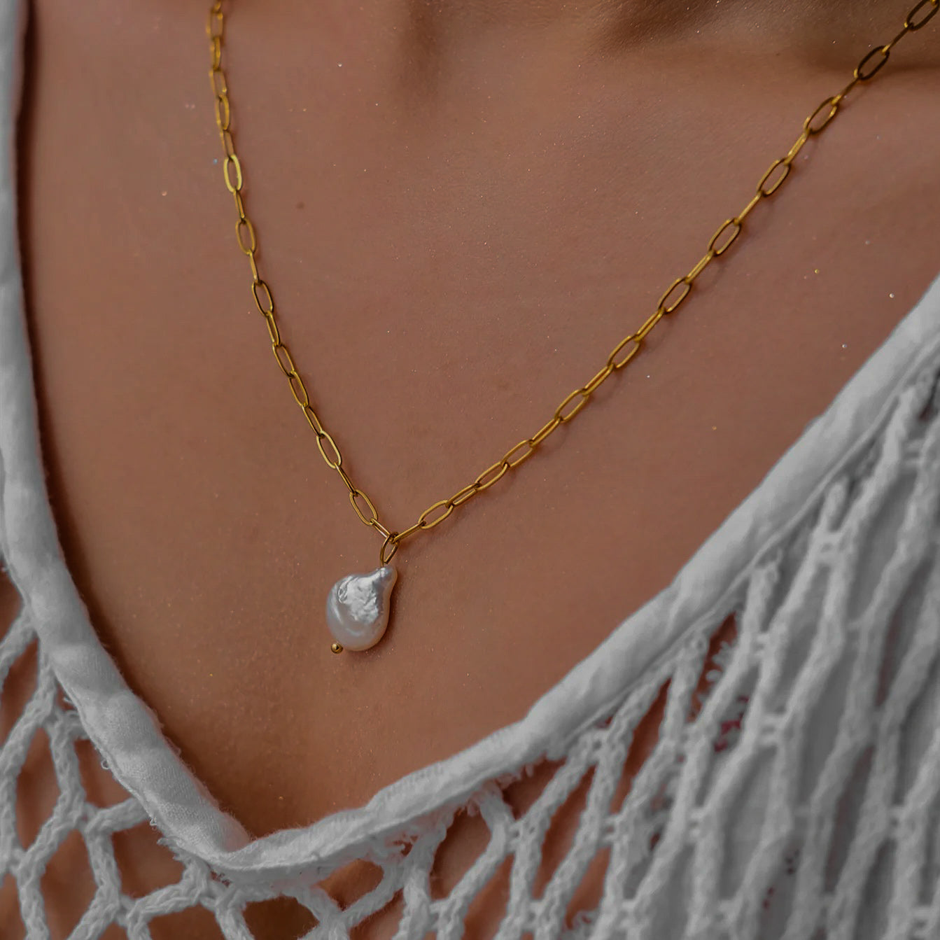 Angelika - Pearl Necklace