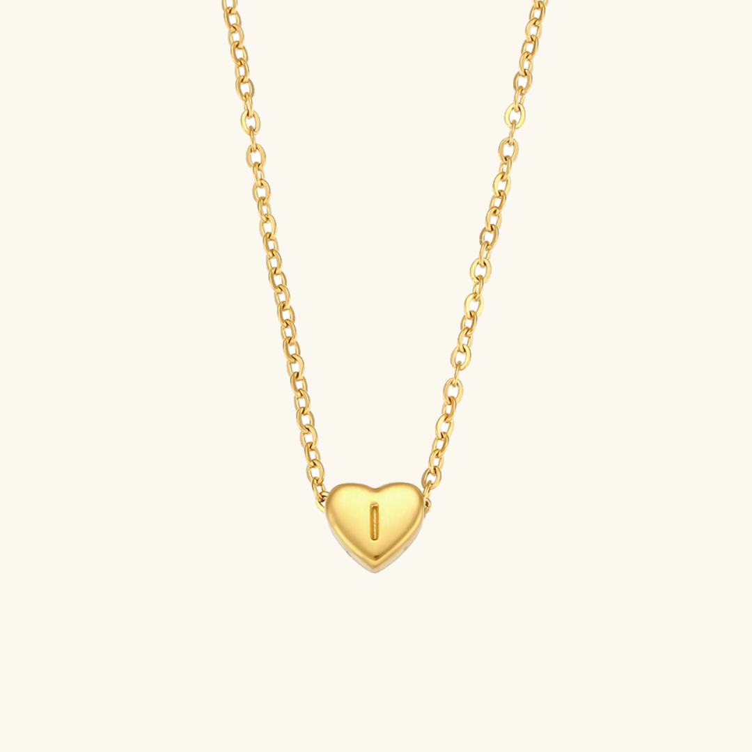 Corazón - Gold Initial Necklace