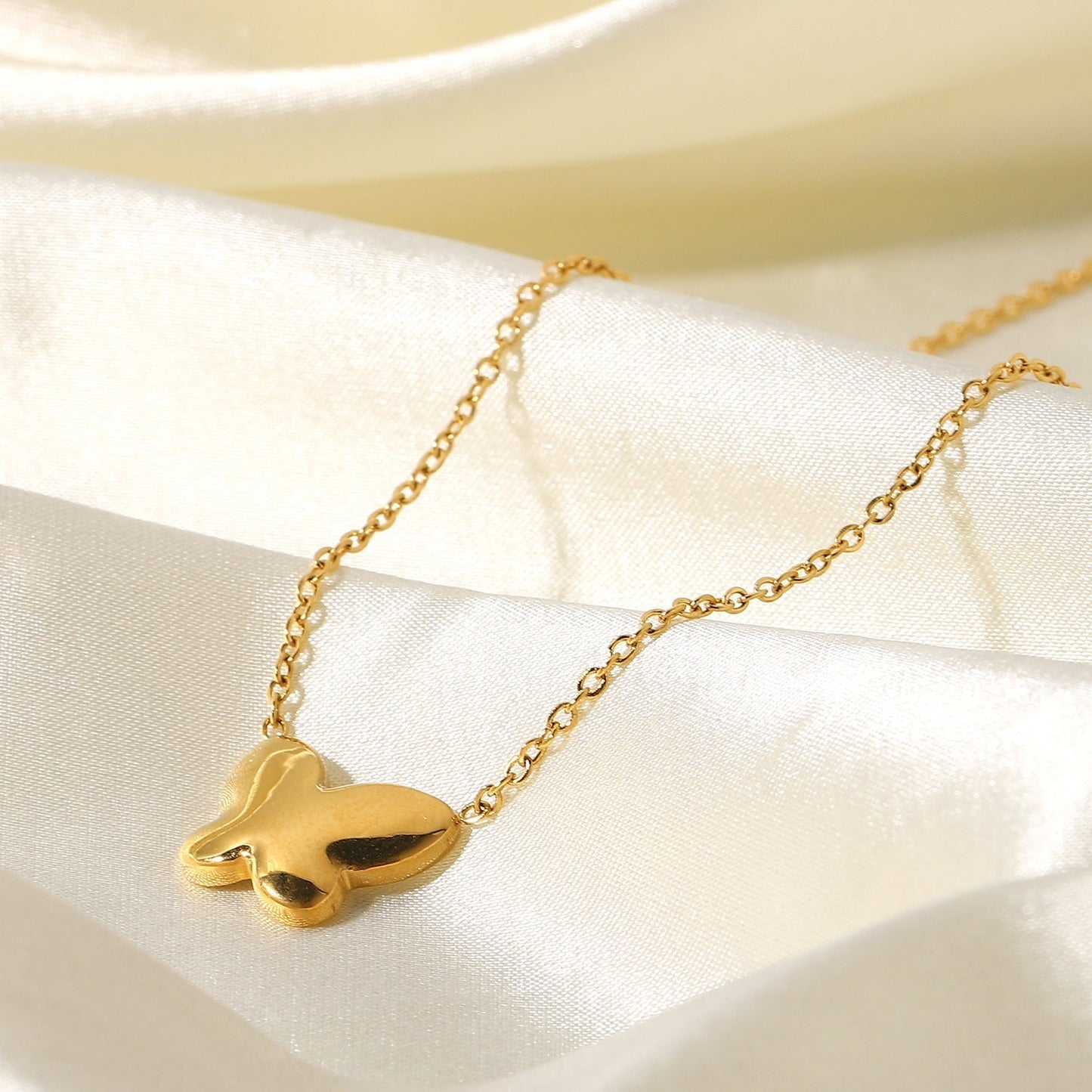 Butterfly - Mother of Pearl Necklace