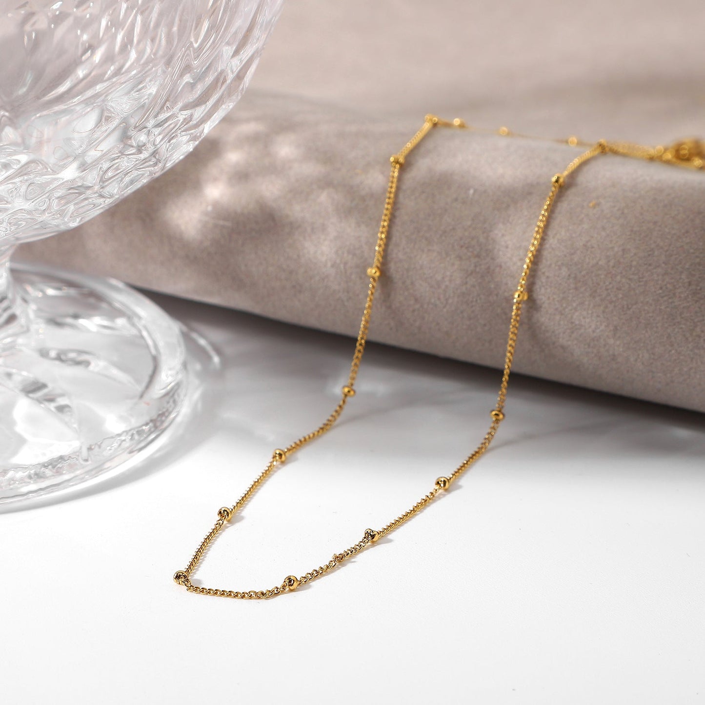 Reign - Gold Chain Necklace