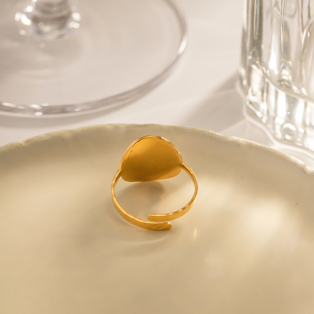 Sabrina - Gold Piece Ring