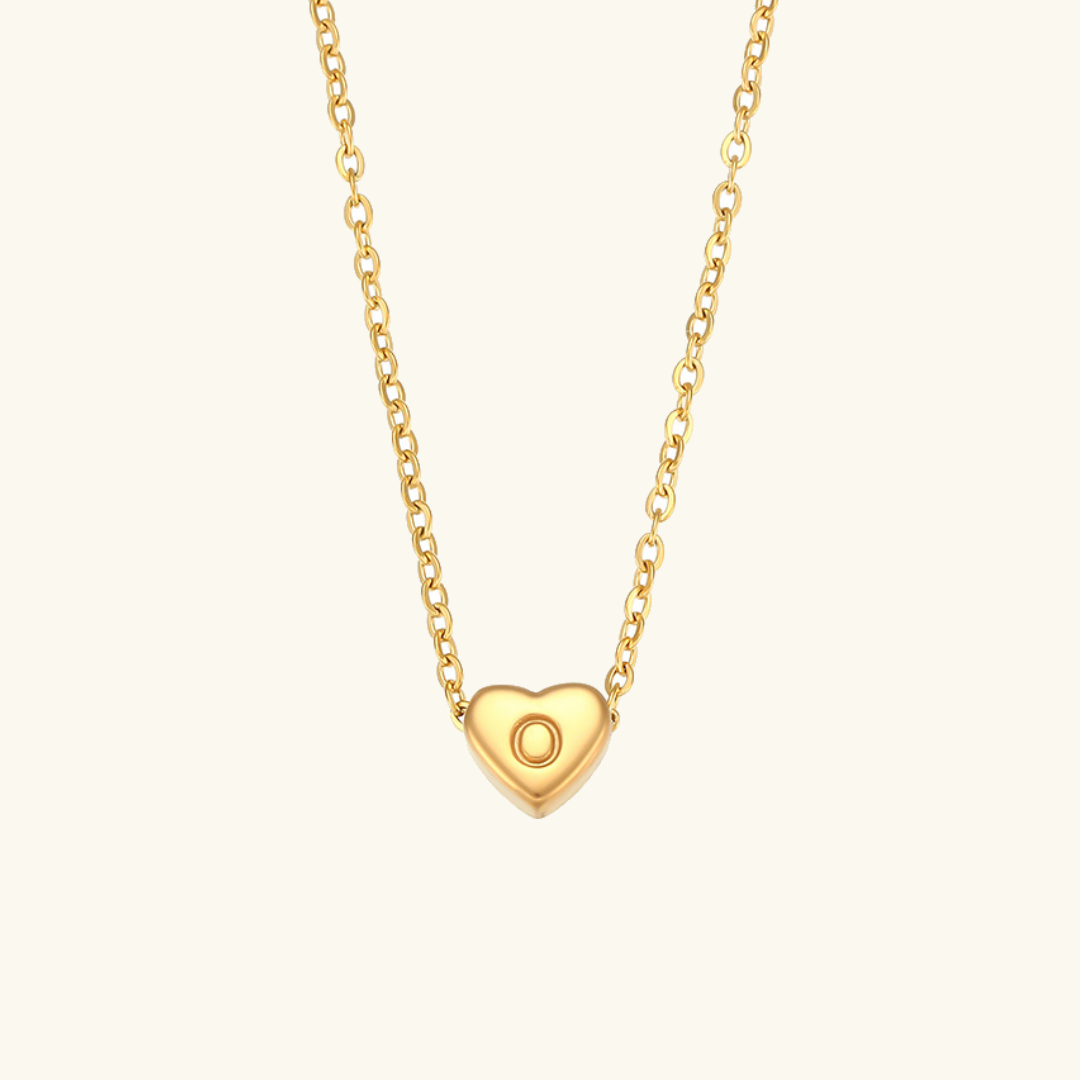 Corazón - Gold Initial Necklace