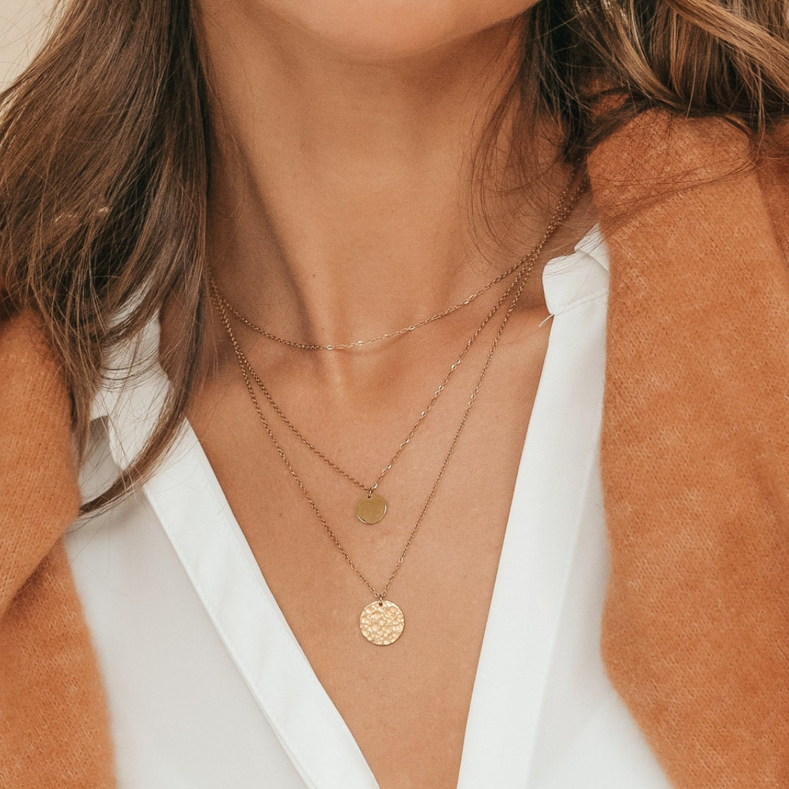 Round Pendant Set - 3-Layer Necklace with Discs
