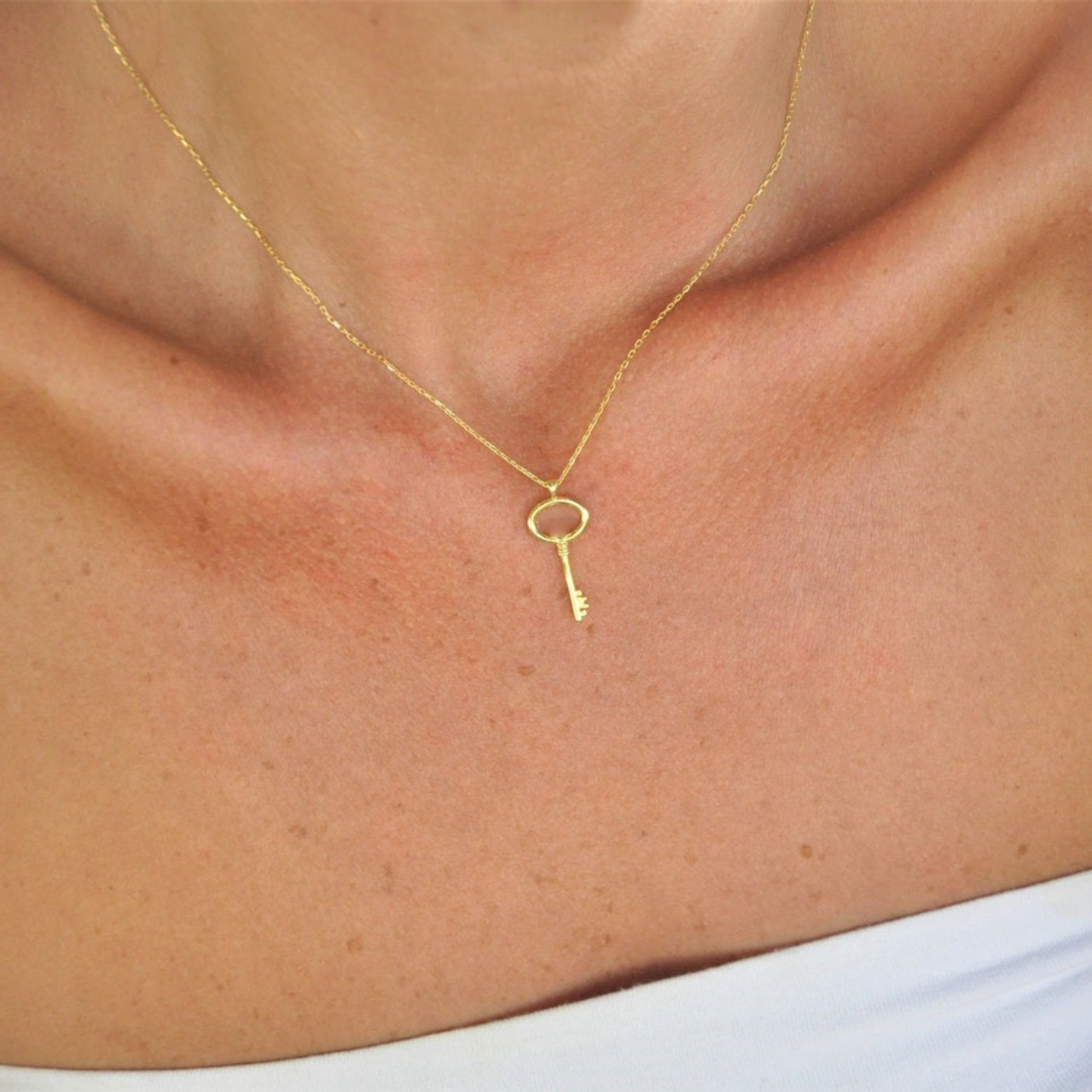 Golden Key Pendant - Lock Necklace
