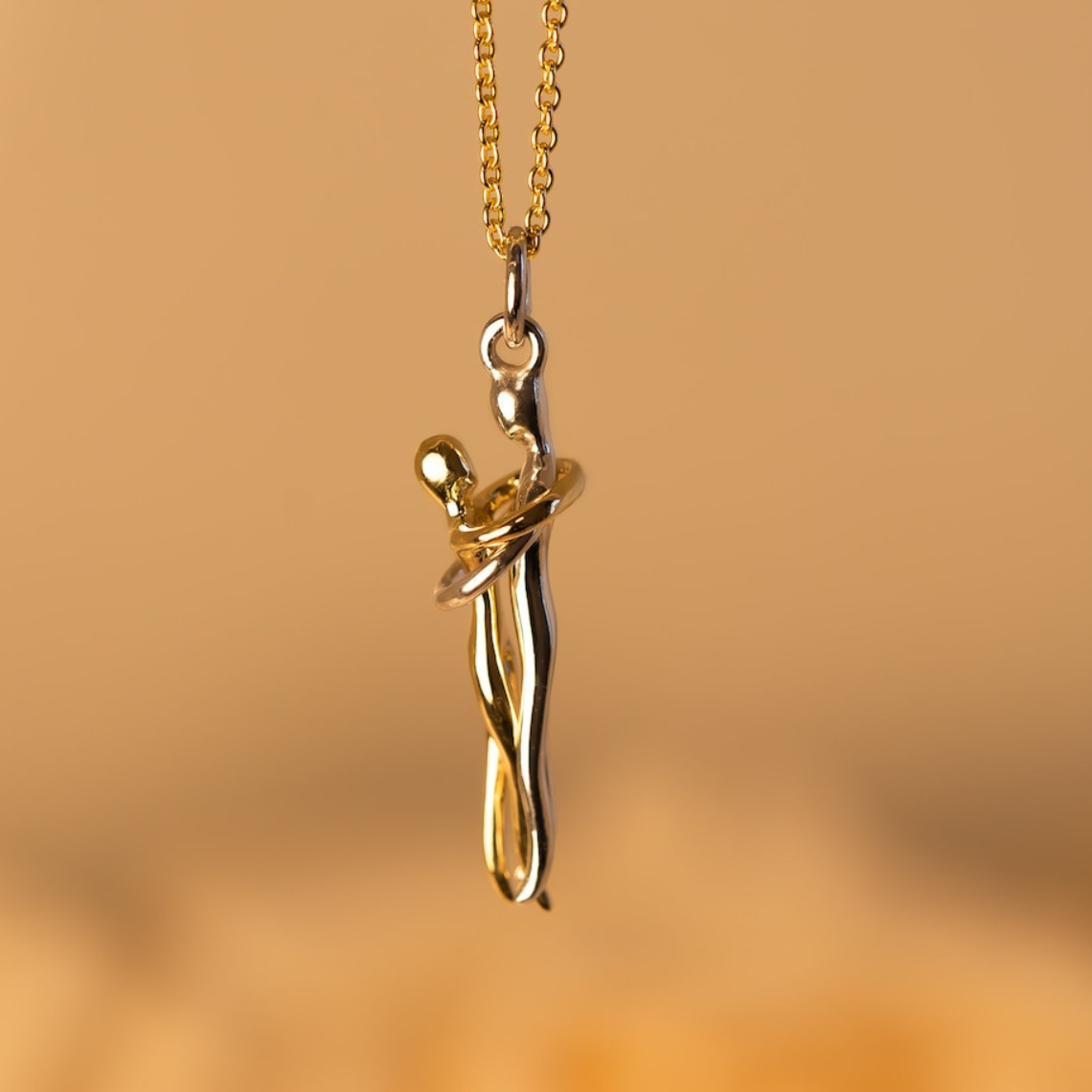 Love Hug Pendant - Couple Hug Necklace