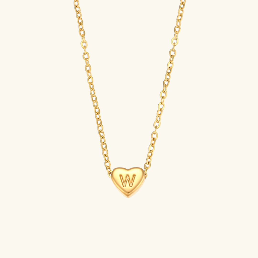 Corazón - Gold Initial Necklace