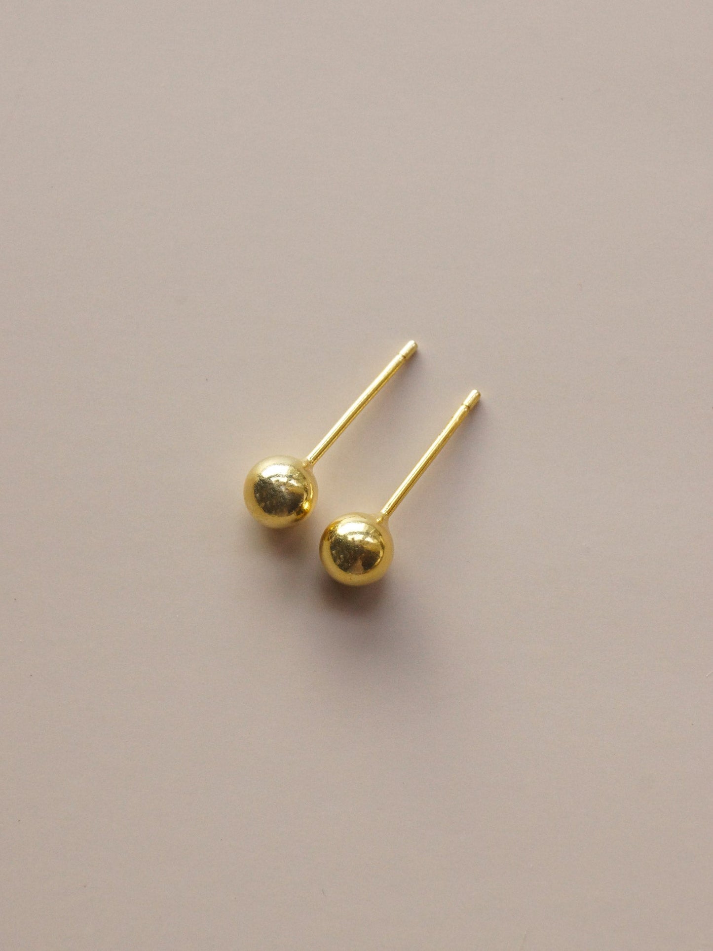 Jacqueline - Ball Earrings