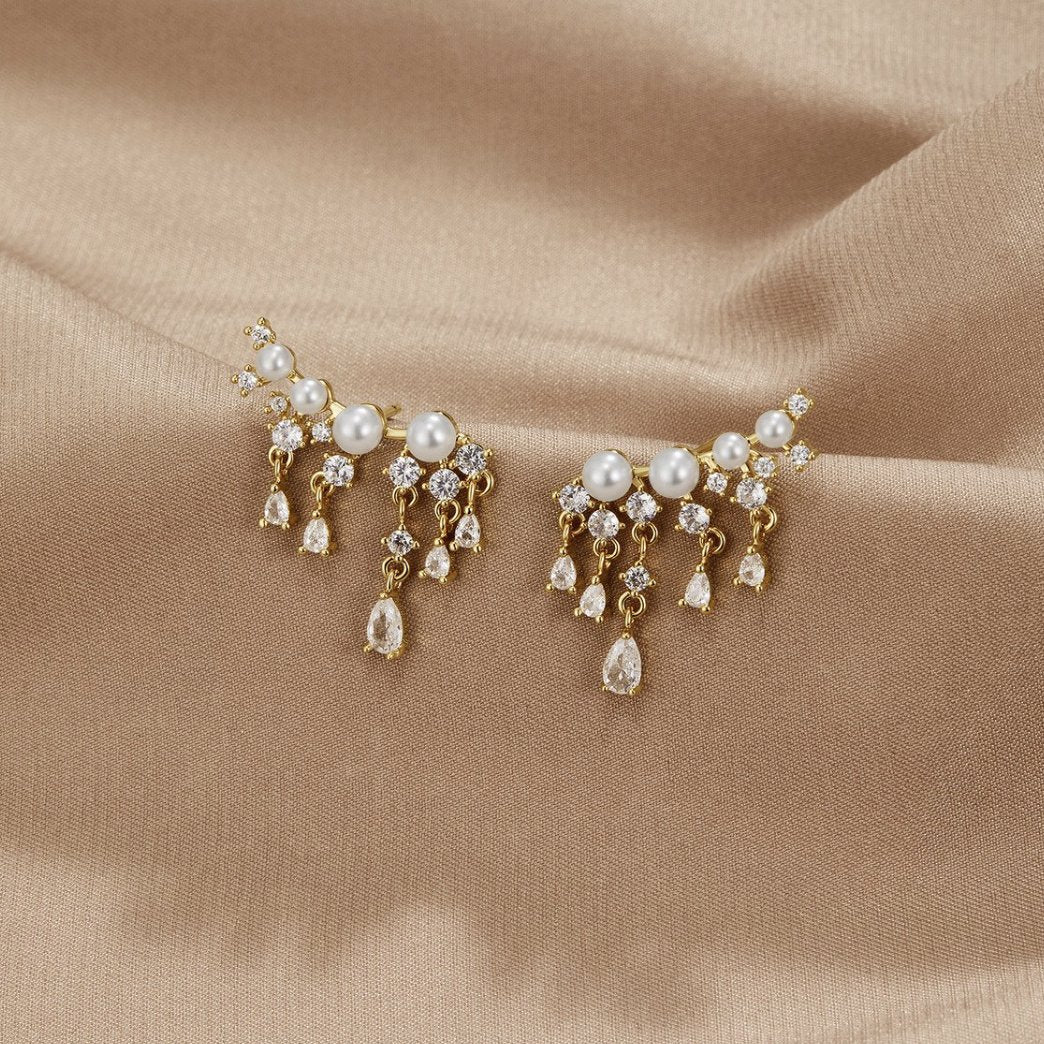 Fenia - Pearl Earrings with Golden Tassels