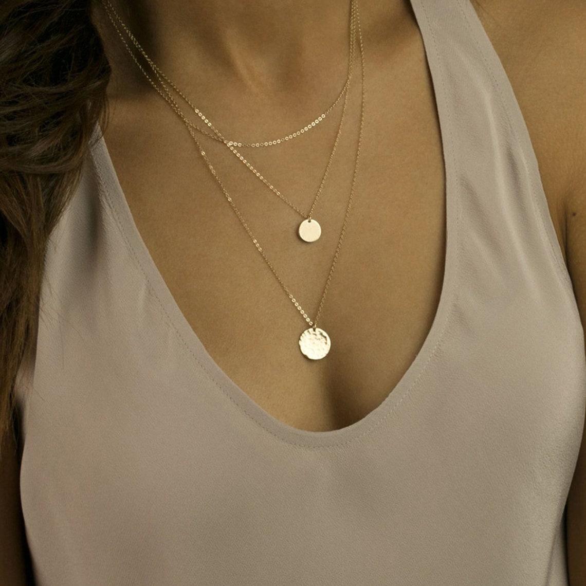 Round Pendant Set - 3-Layer Necklace with Discs