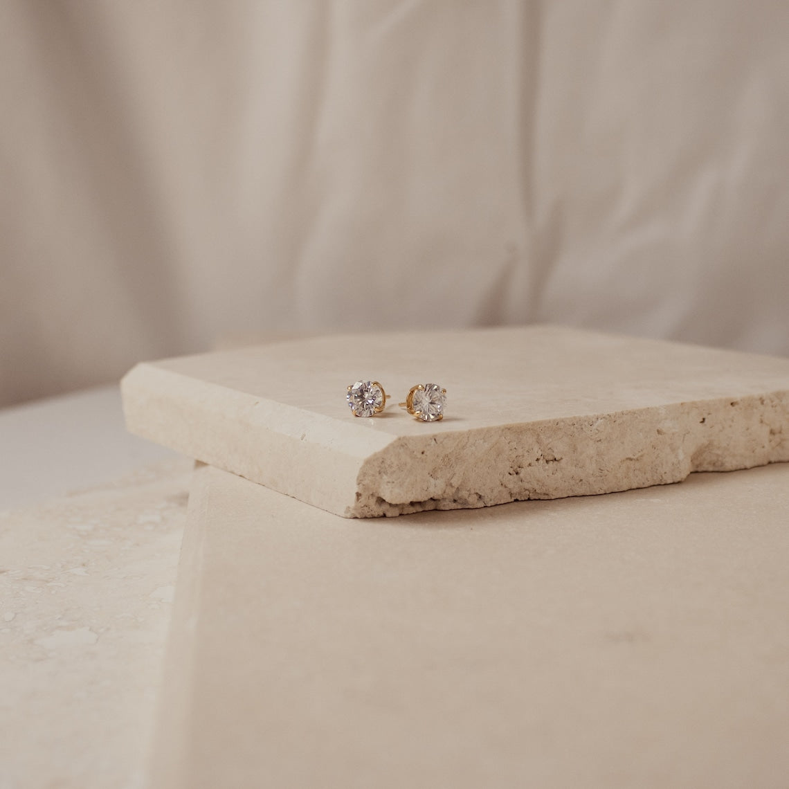 Classic Diamond Stud Earrings - Round Stone Earrings