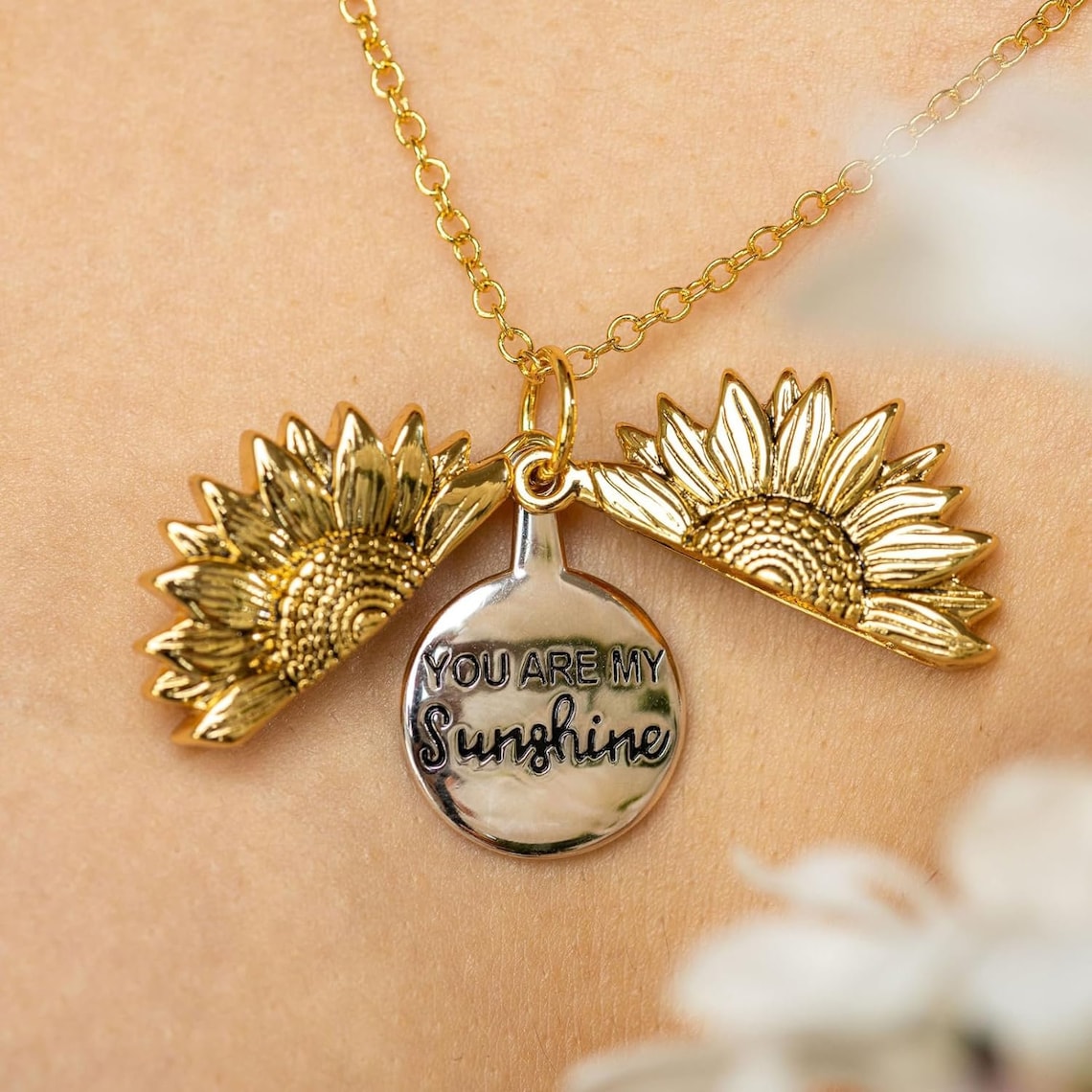 Eres mi sol - Sunflower Pendant Necklace