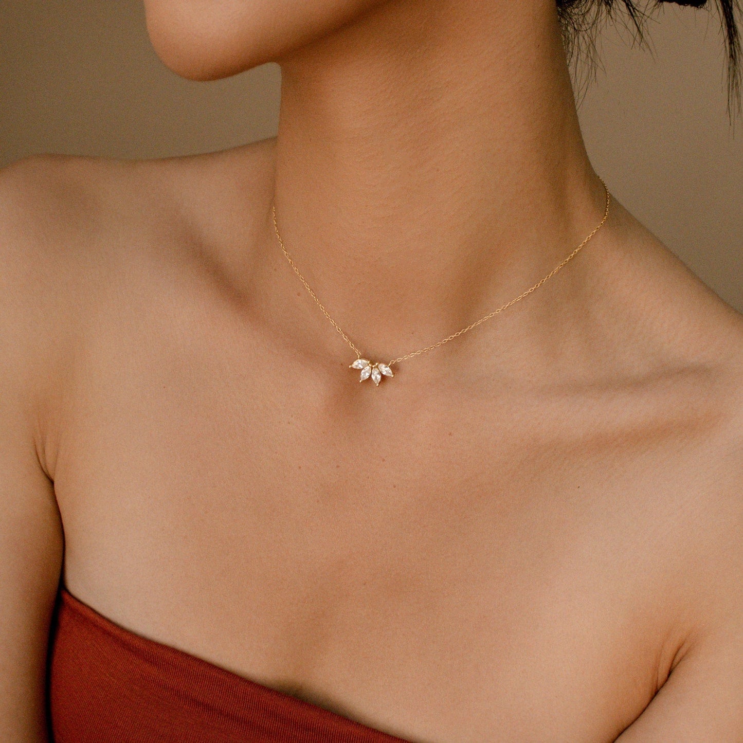 Marquise Diamond Necklace – Inlaid Marquise Stone