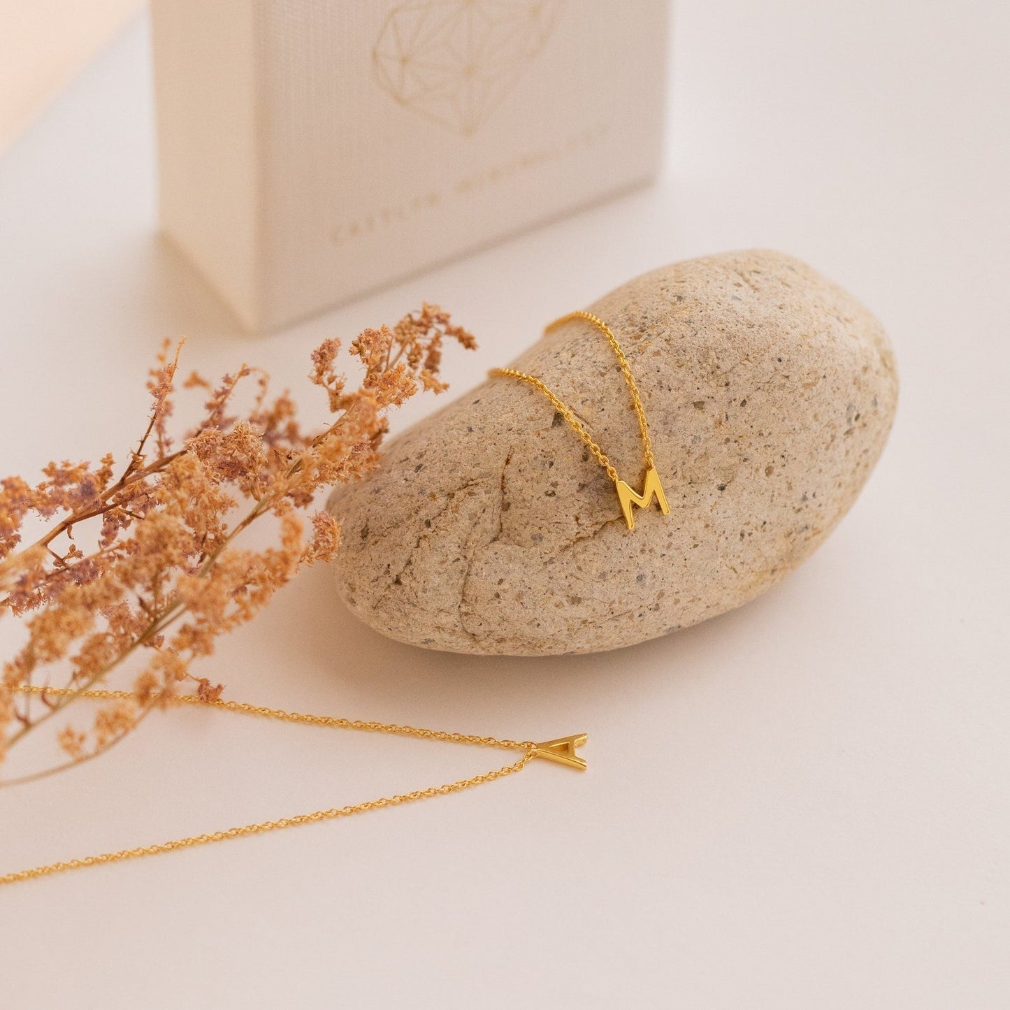 Delicate Initial Necklace – Elegant Letter Pendant Necklace