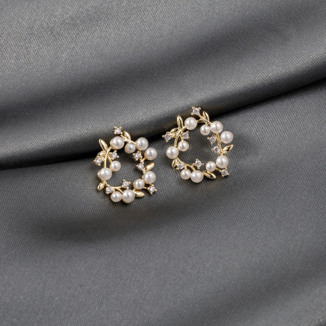Carmenta - Pearl and Crystal Crown Hoops