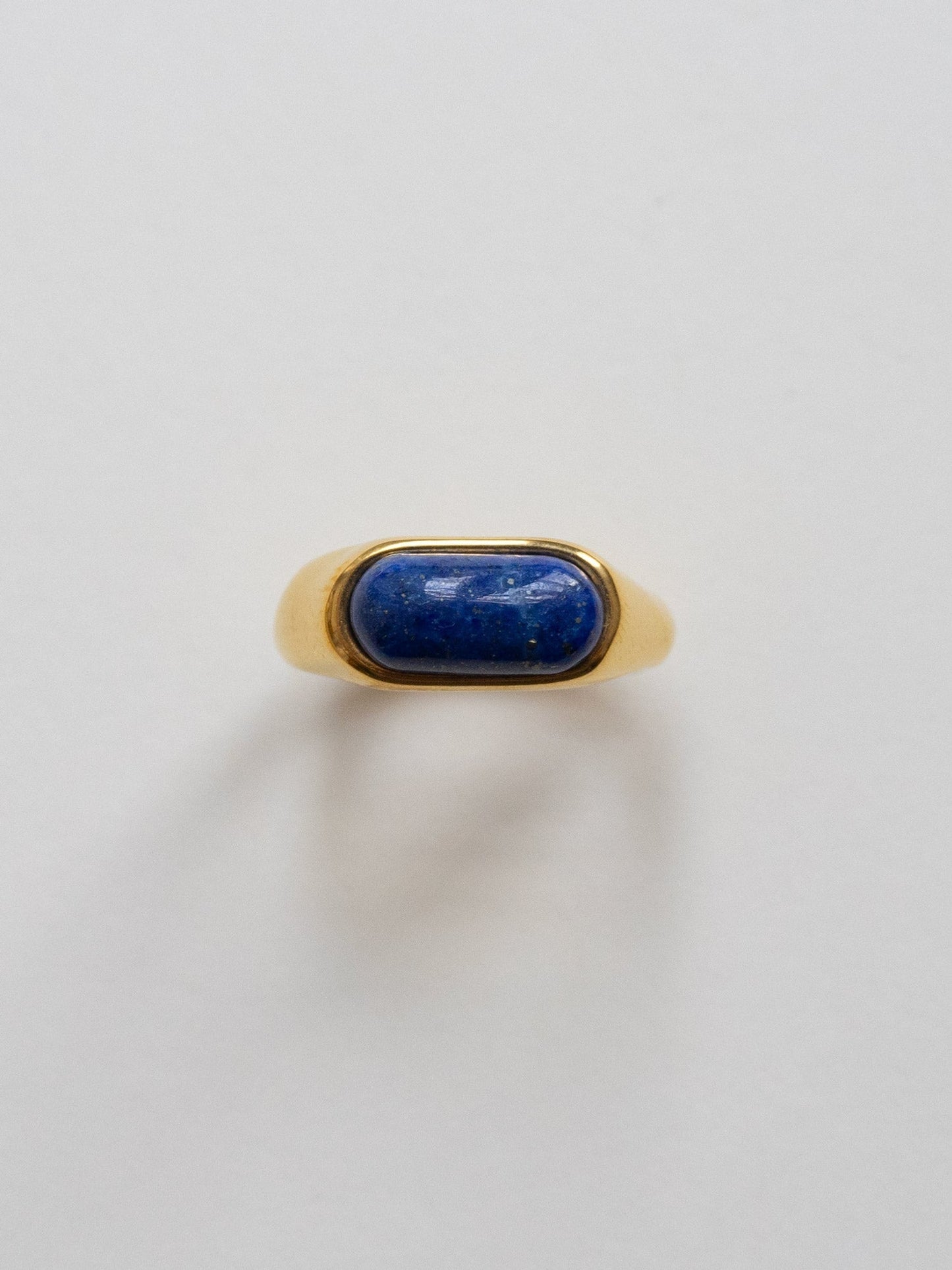 Aria - Smooth Gold Ring with Blue Stone