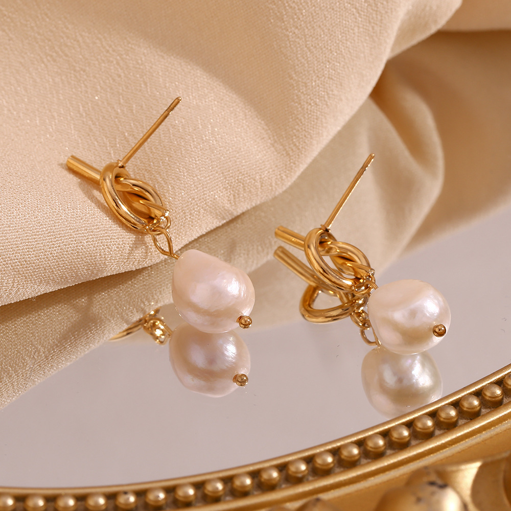 Knot and Pearl Earrings – Pearl Earrings with Knot Design