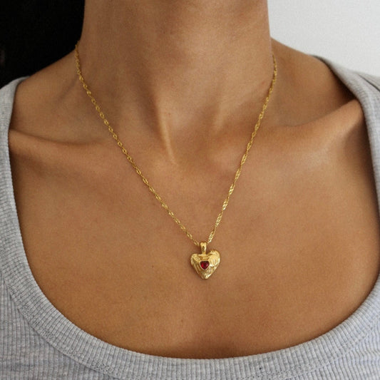 Vesper - Red Gold Heart Necklace