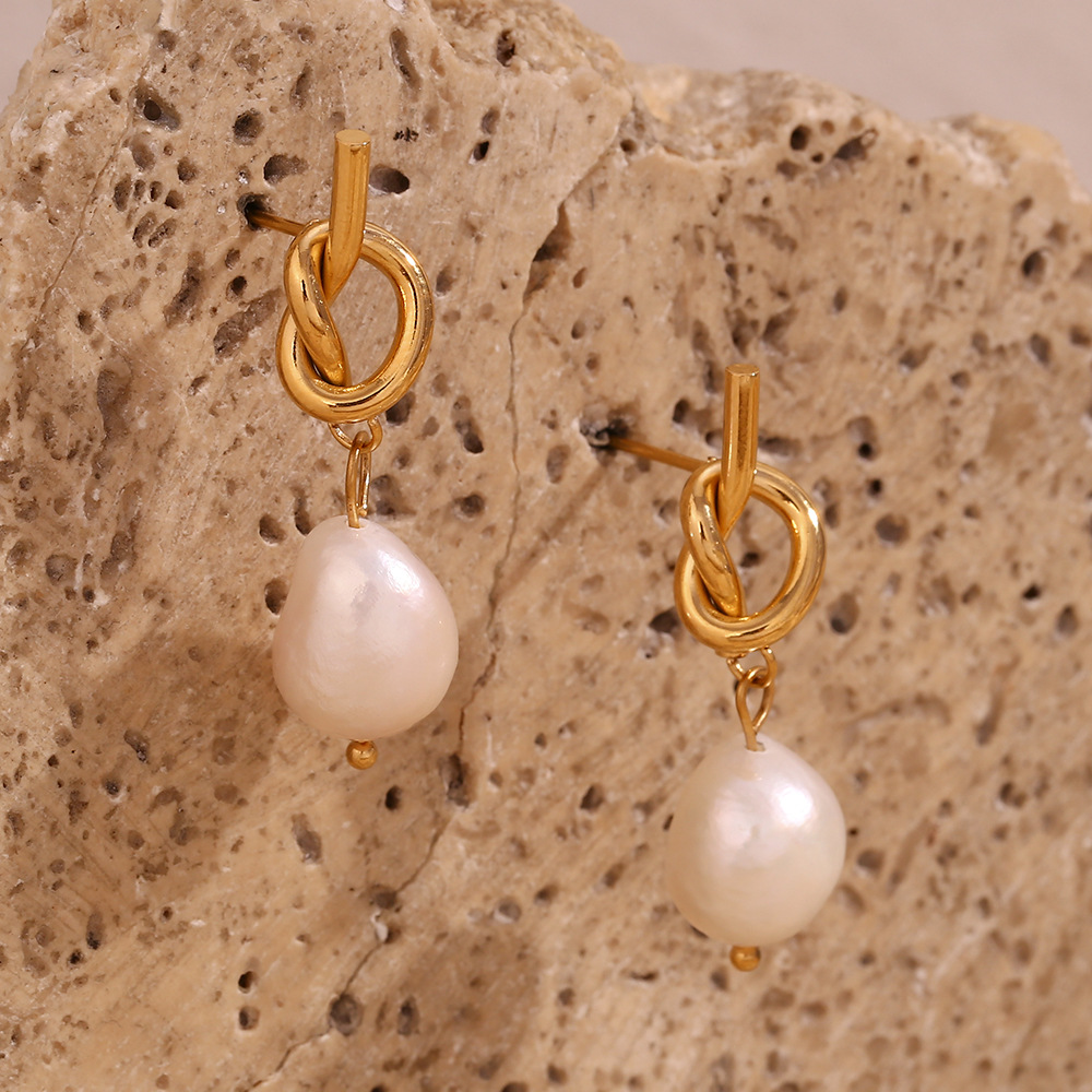 Knot and Pearl Earrings – Pearl Earrings with Knot Design