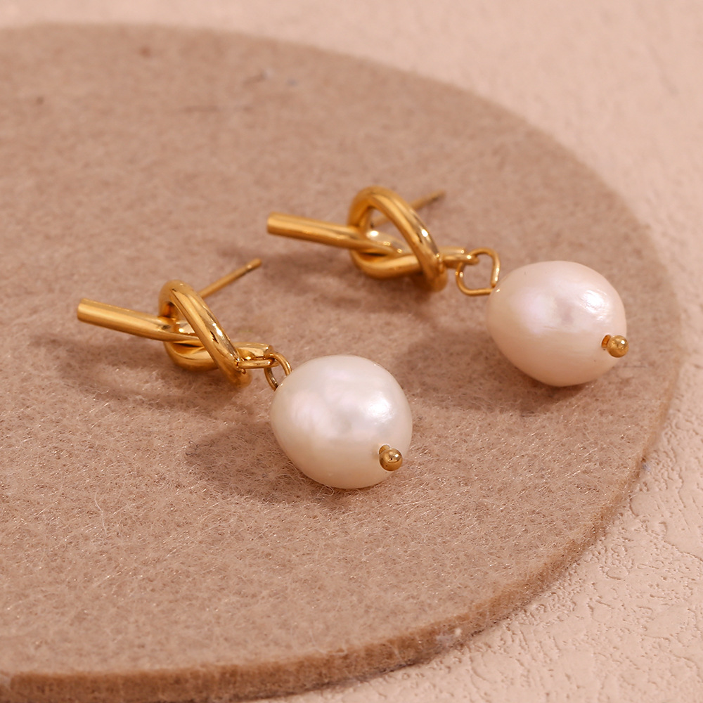 Knot and Pearl Earrings – Pearl Earrings with Knot Design
