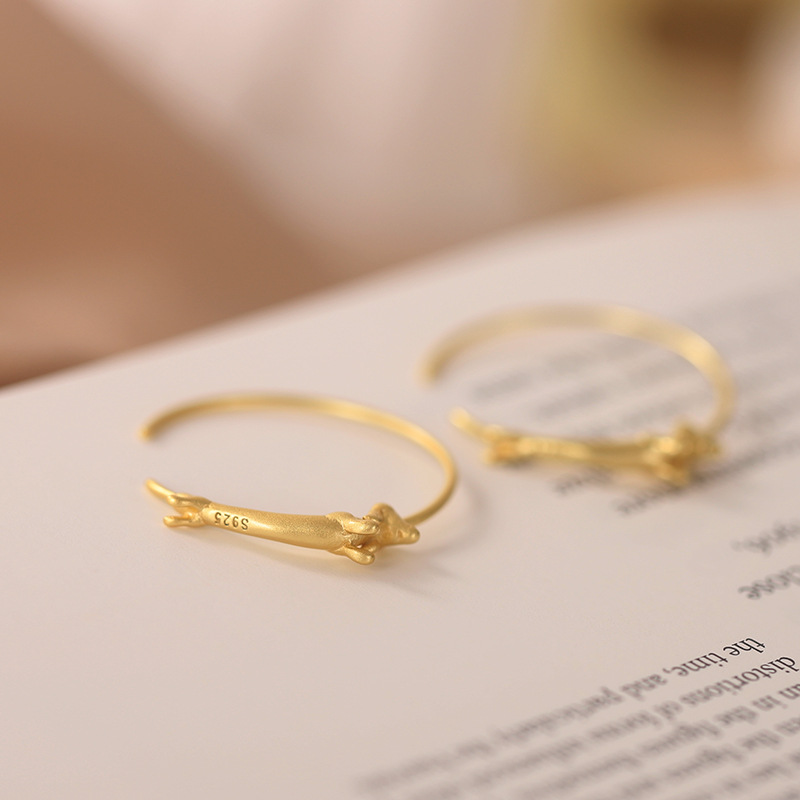Riham - Dachshund Hoop Earrings
