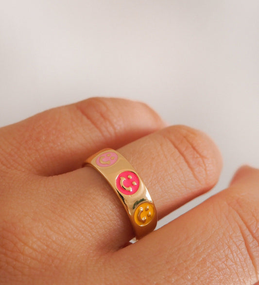 Smiley - Colorful Smiley Ring
