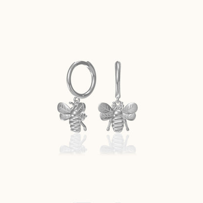 Lien - Delicate Bee Earrings
