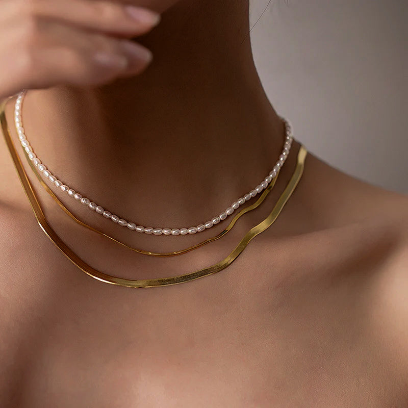 Avaria - Freshwater Pearl Choker Necklace