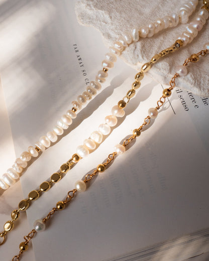 Siena - Pearl Bracelet with Disc Chain