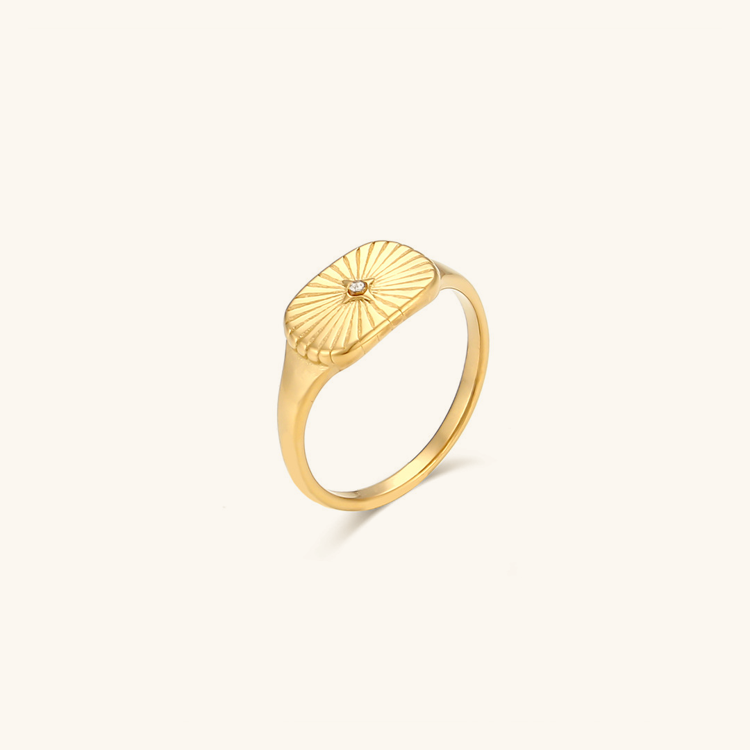 Aglaia - Gold Sun Ring