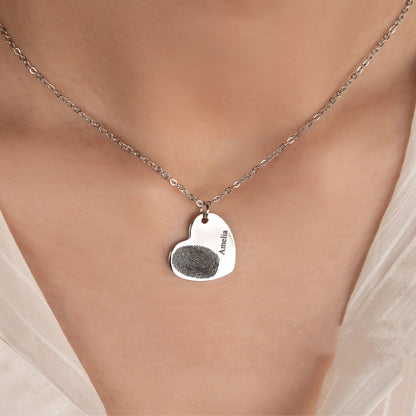 Personalized Name Necklace with Heart-Shaped Fingerprint