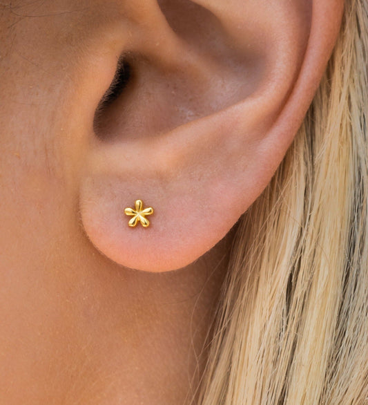 Monica - Mini Floral Earrings