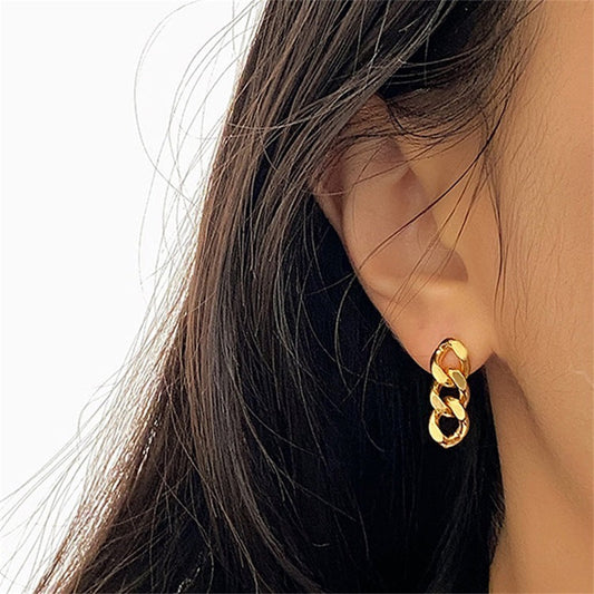 Lee - Gold Chain Earring