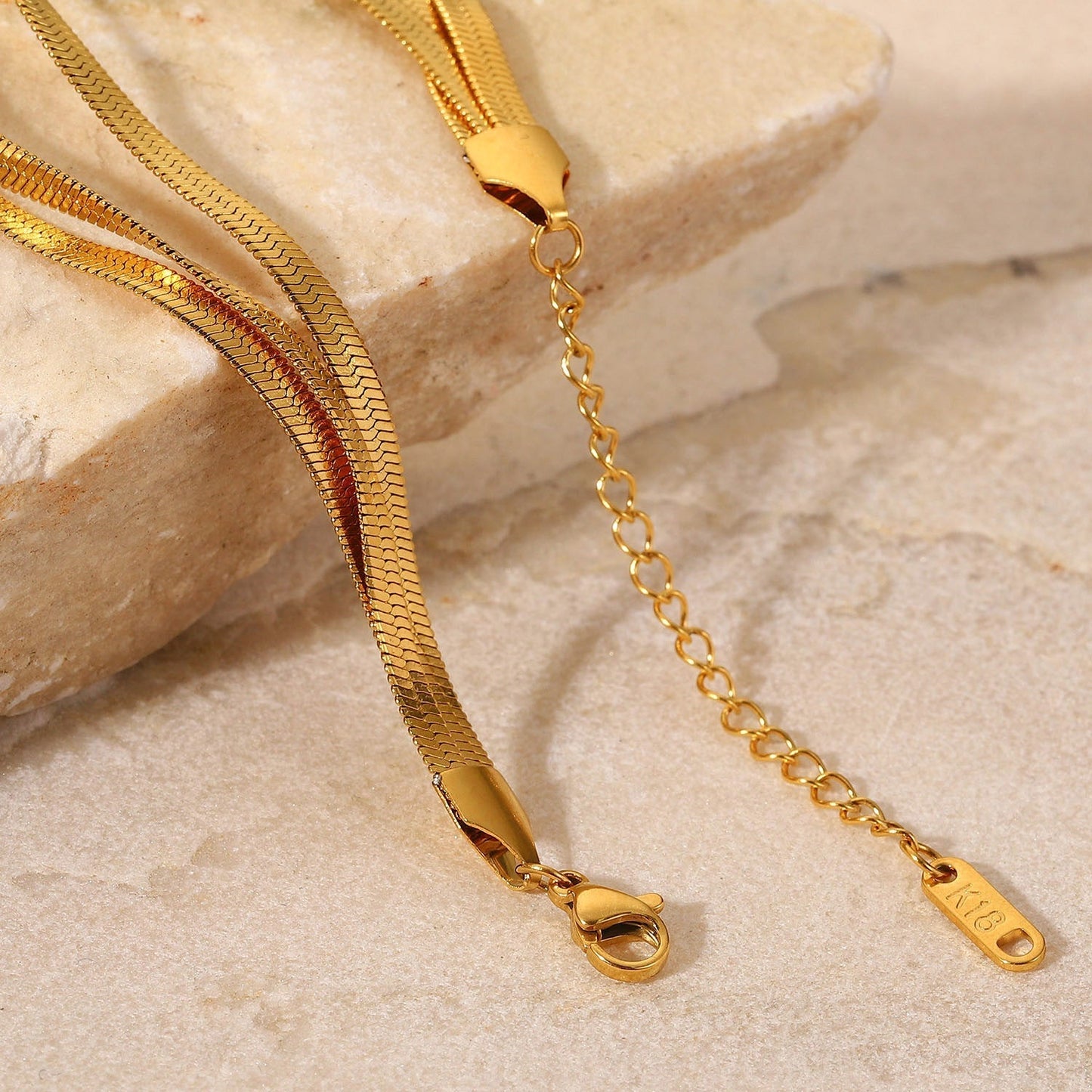 Abela - 3-Layer Herringbone Bracelet