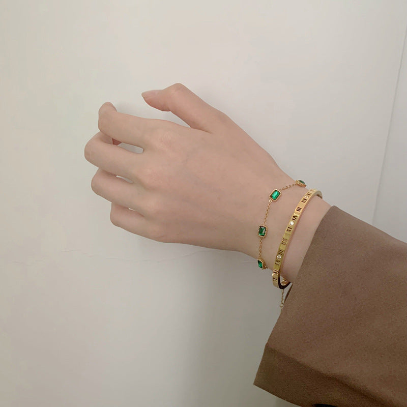 Erin - Green Bracelet