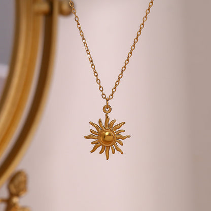 Eliora - Golden Sun Necklace