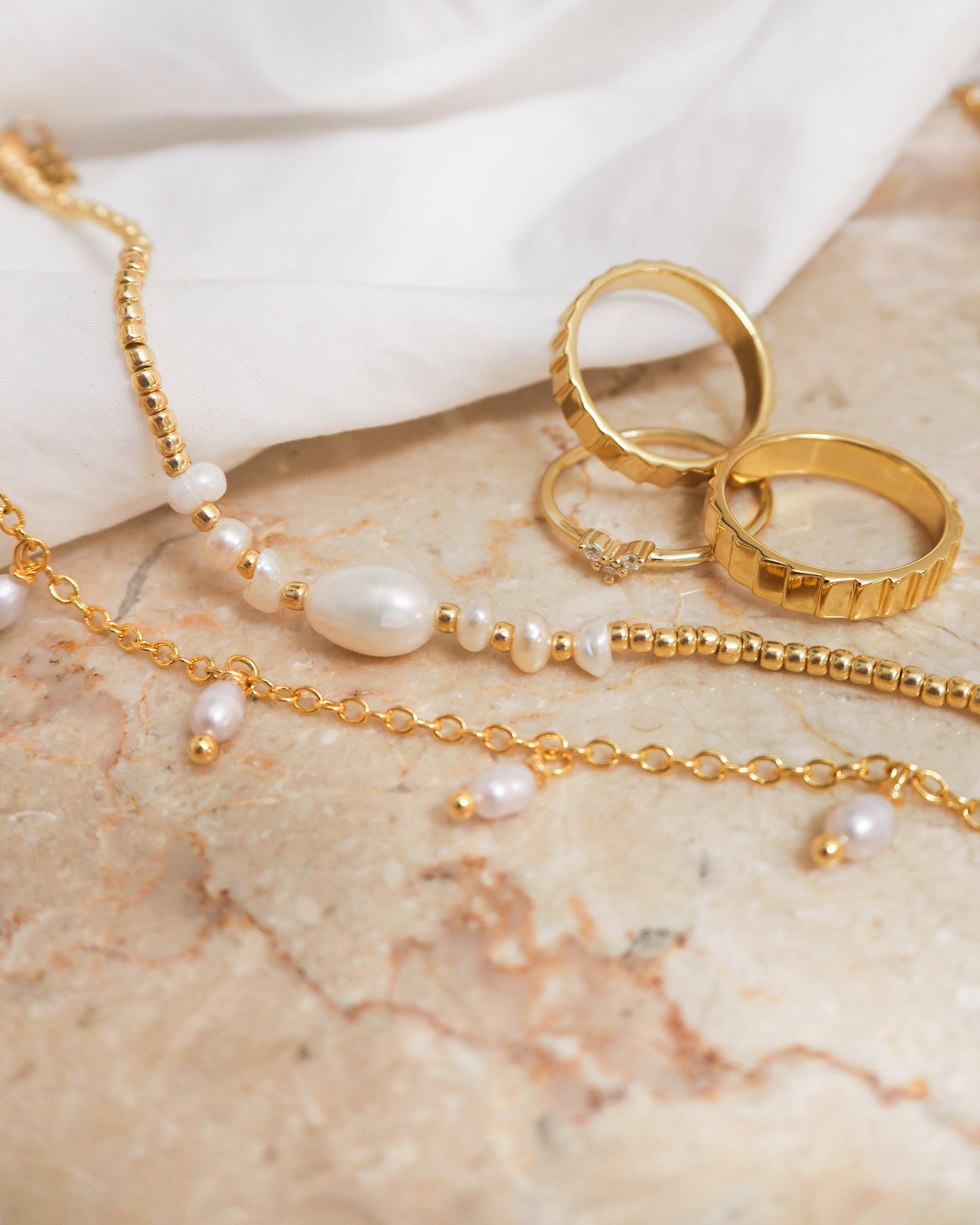 Freshwater gold chain ankle bracelet