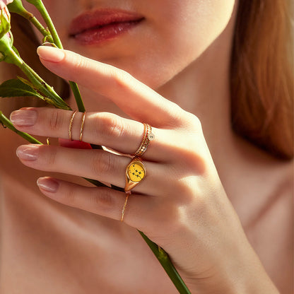 Luna - Flat Pearl Ring