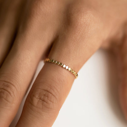 Luna - Flat Pearl Ring