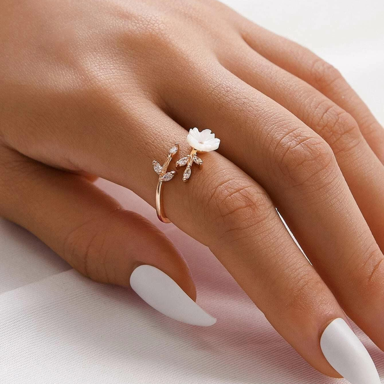 Wildflower Ring – Crystal Petal Ring with Shell