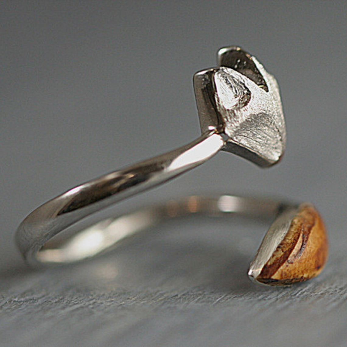 Adjustable Wooden Fox Ring – Silver Fox Face Ring