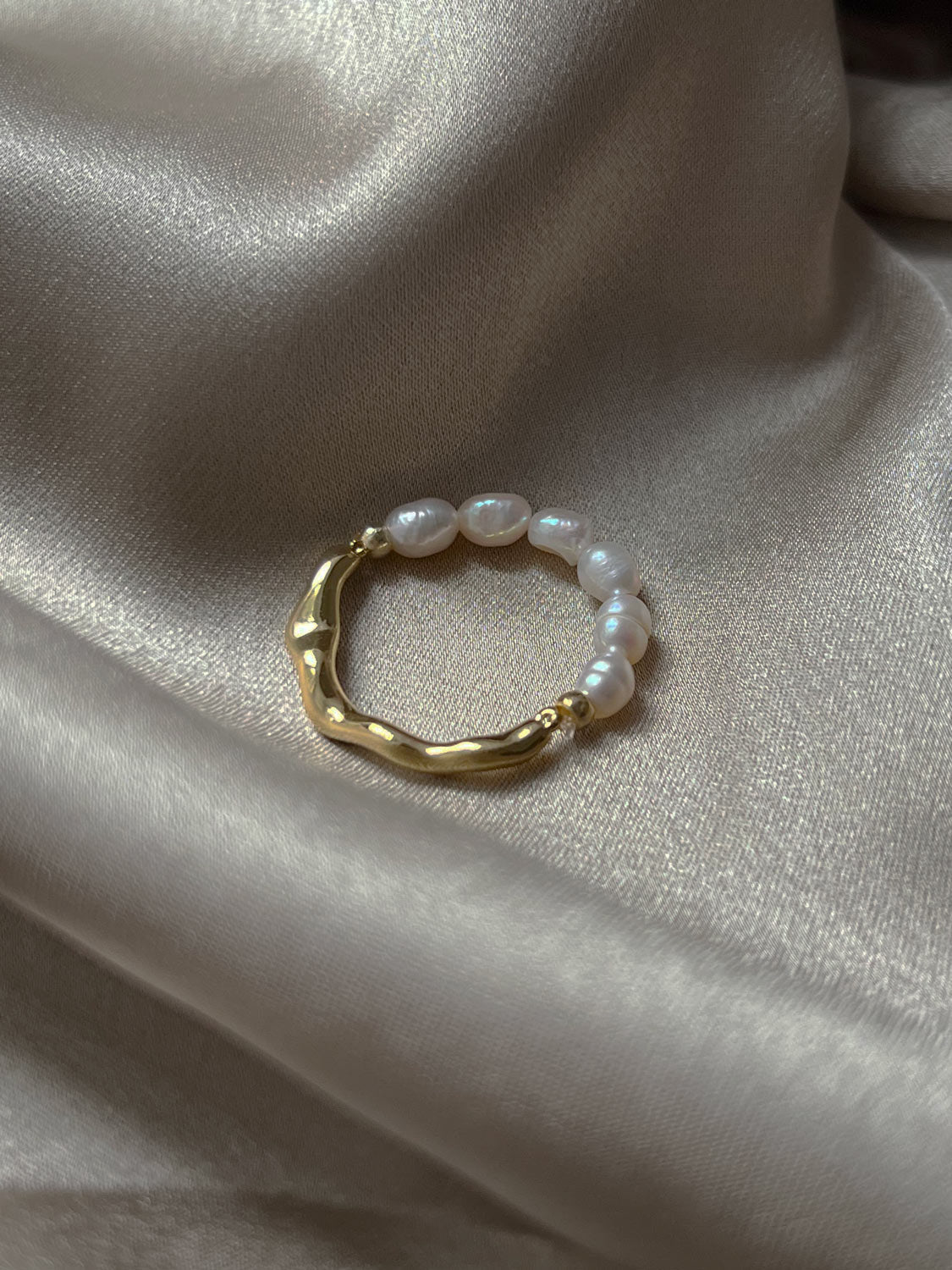 Jane - Duality Gold and Pearl Ring