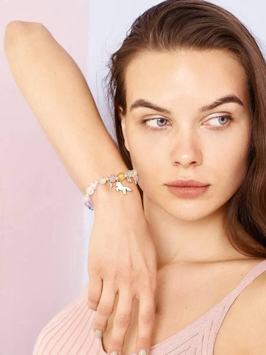 Dreamy - Pearl Bracelet with Unicorn Pendant