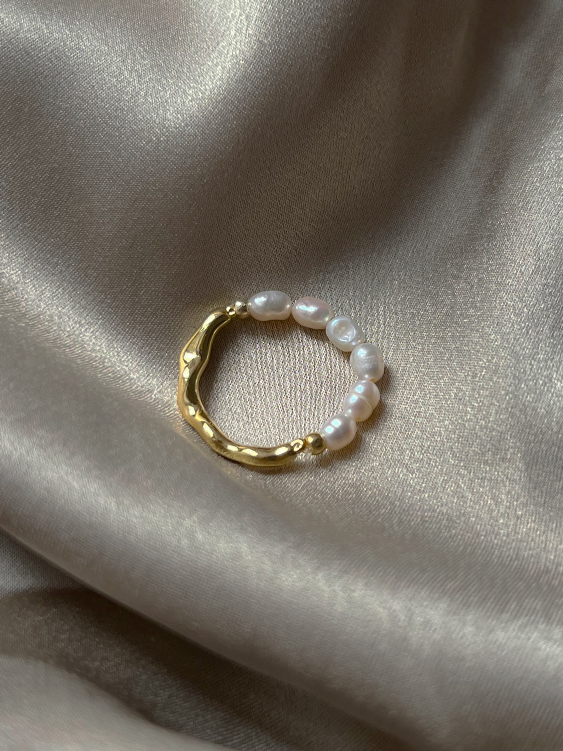 Jane - Duality Gold and Pearl Ring