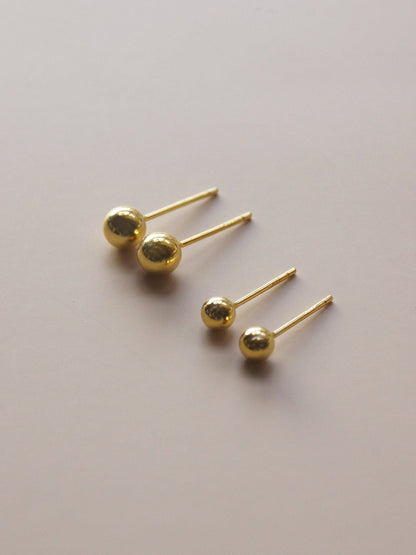 Jacqueline - Ball Earrings