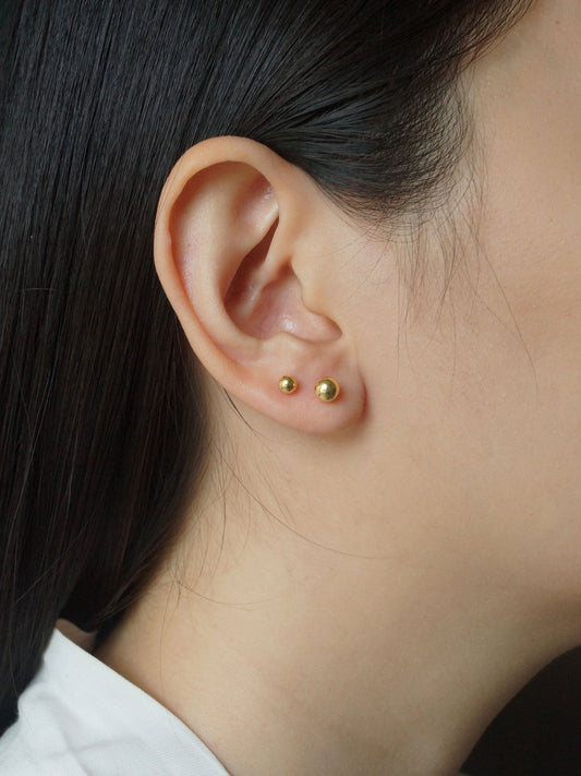 Jacqueline - Ball Earrings