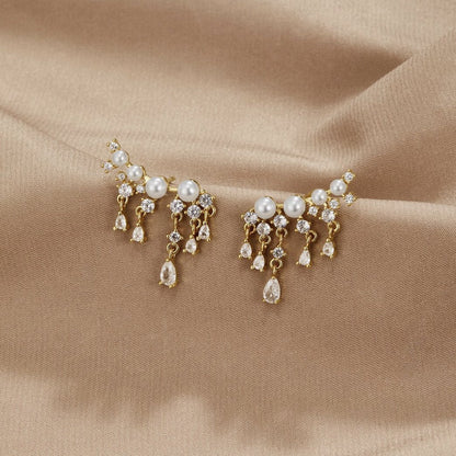 Fenia - Pearl Earrings with Golden Tassels